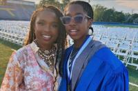 Jennifer Hudson Bangga Rayakan Kelulusan Sekolah Menengah Putranya
