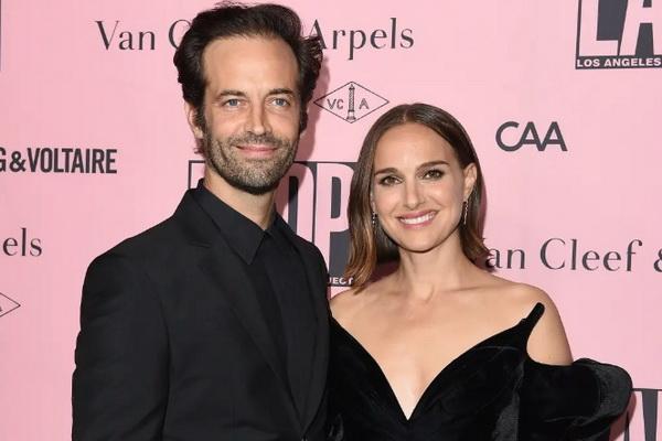 Siapakah Camille Etienne, Wanita Muda Selingkuhan Suami Natalie Portman?