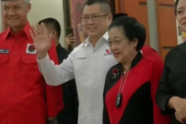 Disaksikan Ganjar,  Megawati - Hary Tanoe Teken Kerja Sama Politik
