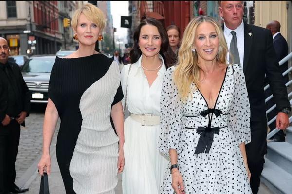 Cynthia Nixon dan Kristin Davis Hampir Berperan sebagai Carrie Bradshaw di Film Sex and the City