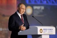Putin Sebut Perangkat Keras Militer Ukraina Sepenuhnya Bergantung pada Barat