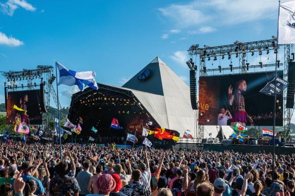 22-26 Juni Festival Glastonbury, Pertunjukan Terbesar dan Paling Bergengsi di Dunia