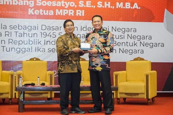 Sosialiasasi Empat Pilar, Ketua MPR Ajak Wujudkan Visi Indonesia Emas 2045