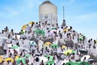 28 Juni Hari Waqfat Arafah, Hari Kedua Ibadah Haji Dirayakan di Lereng Bukit Gunung Arafah