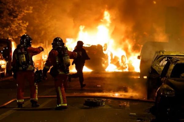 Masuki Malam Kedua, Paris Rusuh Lagi setelah Polisi Tembak Remaja