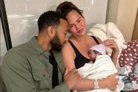 Chrissy Teigen dan John Legend Sambut Bayi Keempat Melalui Ibu Pengganti