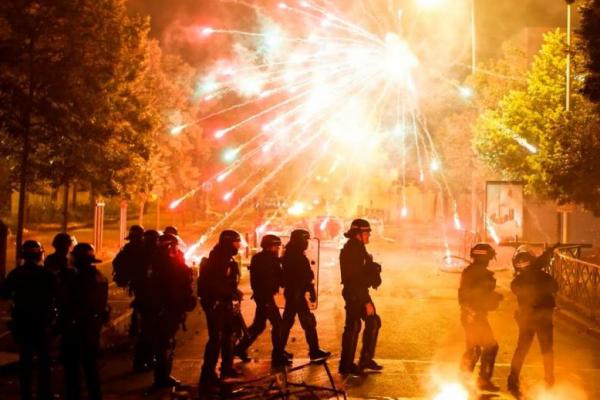 Makam Ketiga Kerusuhan Prancis, 40 Ribu Polisi Berjaga di Seluruh Wilayah