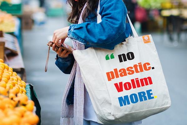 3 Juli Hari Bebas Kantong Plastik Internasional, Ayo Berbelanja Tanpa Mengancam Kehidupan Laut