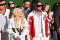 Avril Lavigne dan Tyga Hadiri Pesta Fourth of July Bersama Setelah Putus