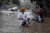 Hujan Deras dan Banjir Tewaskan 22 Orang di India Utara