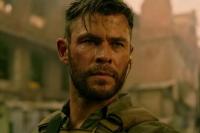 Pemeran Thor Chris Hemsworth Wariskan Aksi Laga `Backflip` pada Putranya