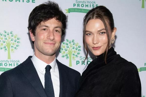 Supermodel Karlie Kloss dan Suami Joshua Kushner Menyambut Bayi Kedua Mereka