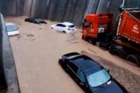 Banjir Chongqing China Tewaskan 15 Orang, Evakuasi Massal Masih Berlangsung