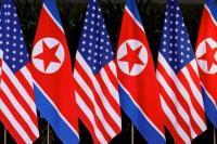 Korea Utara Menembakkan Dua Rudal setelah Kapal Selam AS tiba di Selatan
