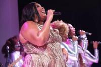 Digugat Pelecehan Seksual oleh Mantan Penarinya, Begini Tanggapan Lizzo