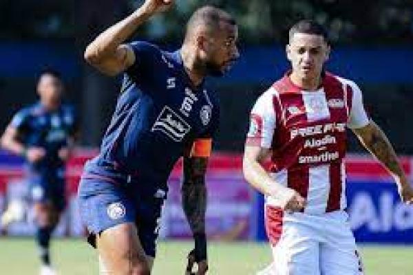 Bermain Imbang Lawan Dewa United, Persis Solo Sulit Cetak Gol