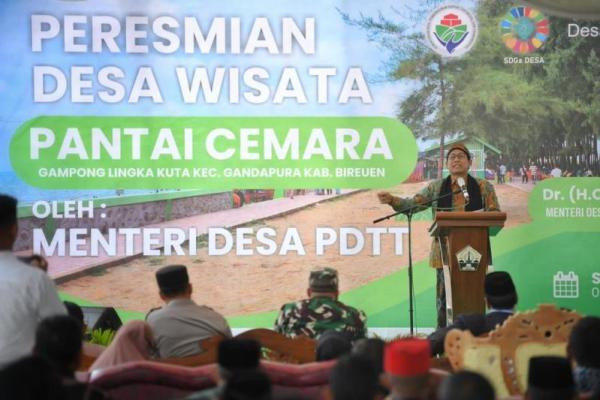 Mendes PDTT Imbau Masyarakat Desa Belanja di Desa