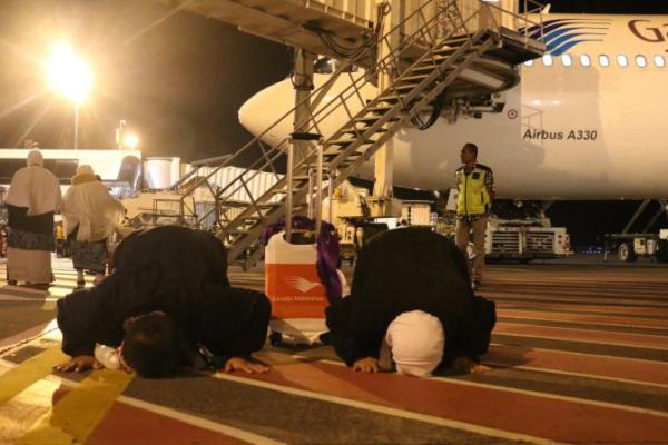 Kedatangan jemaah haji ke Tanah Air (Foto: ap1/katakini) 