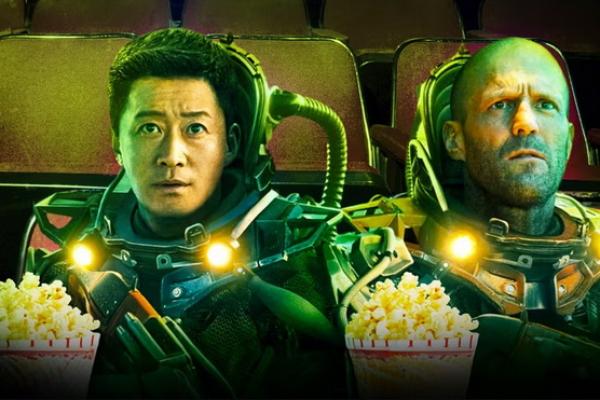 Meg 2: The Trench Berenang Menuju Debut Box Office Global yang Mengesankan