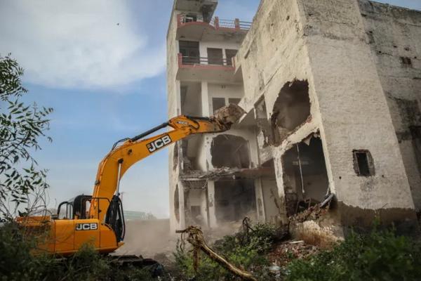 Bentrok Komunal 150 Ditangkap, Rumah dan Toko Warga Muslim India Dibuldoser