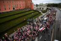 Tuding Presiden Belarusia Curang dalam Pemilihan, Oposisi Unjuk Rasa di Warsawa