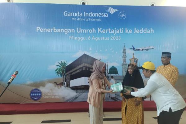 Usai Uji Coba Umroh Perdana dari Bandara Kertajati, Rombongan DPRD Subang Doakan Pemilu dan Pilpres 