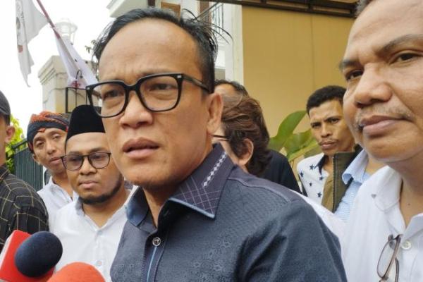 Dukung Prabowo, Relawan Tegaskan Tak Ada Arahan Jokowi 