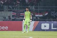 Kiper Anyar Persija Akui Banyak Belajar dari Laga Debutnya