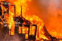 Diduga Akibat Puntung Rokok, Hotel di Melawai Terbakar, 3 Tewas