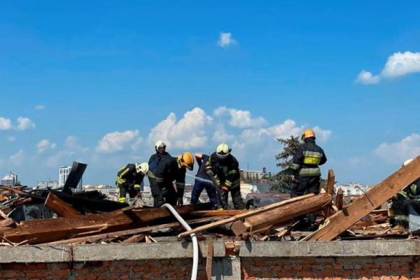 Rudal Rusia Serang Chernihiv Ukraina, Tujuh Tewas dan 144 Terluka