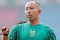 Uston Nawawi Optimis Persebaya Akhiri Tren Negatif