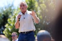 Saat Capres Partai Republik Berdebat, Biden Tetap Fokus pada Trump