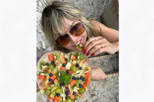 Bodi Supermodel di Usia 50 Tahun, Heidi Klum Bagikan Tips Makanan Sehat yang Diasupnya
