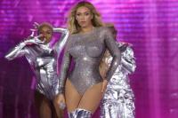 Gara-gara Permintaan Beyonce, Bisnis Penjualan Busana Perak Melonjak 200 Persen