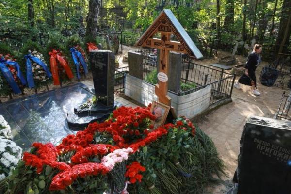 Di Makam Bos Wagner, Prigozhin Dipuji Para Pengikutnya seorang Pejuang