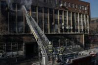 Sedikitnya 64 Orang Tewas dalam Kebakaran Gedung di Johannesburg Afrika Selatan