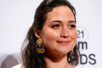 Bintang `Killers of the Flower Moon` Lily Gladstone Kutuk Film Yellowstone yang Dibintangi Kevin Cos