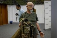 Presiden Zelenskiy akan Mengganti Menteri Pertahanan Masa Perang Ukraina