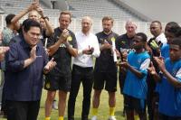 Jalin Kerjasama dengan Legenda Borussia Dortmund, Erick Thohir: Bangun Timnas Harus dari Akar Rumput
