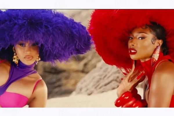 Cardi B dan Megan Thee Stallion Rilis Video Musik Bertema Liburan Musim Panas `Bongos`