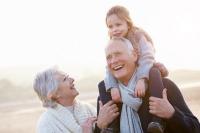 10 September Hari Kakek-Nenek, Habiskan Waktu Berkualitas Bersama Keluarga
