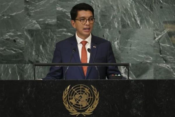 Presiden Madagaskar Mengundurkan Diri Menjelang Pemilu pada November