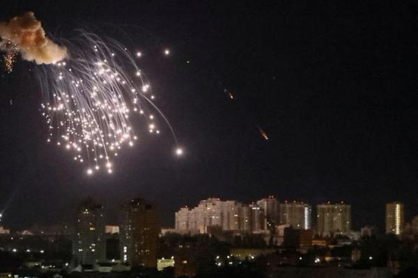 Angkatan Udara Ukraina Klaim Tembak Jatuh 16 dari 30 Drone Rusia