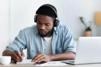 Riset: Menikmati Musik dan Minum Kopi Tingkatkan Kinerja Otak