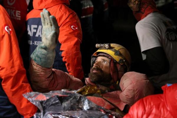 Terjebak Berhari-hari, Penjelajah AS Diselamatkan dari Gua Turki Kedalaman 1.040 Meter