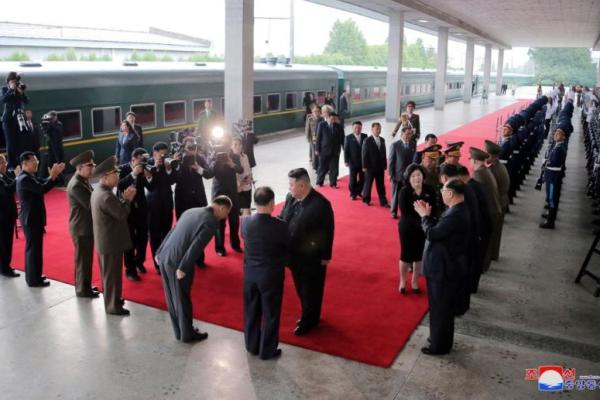 Kim Jong Un Tiba di Rusia dengan Kereta Pribadi, AS Ingatkan Jangan Jual Senjata