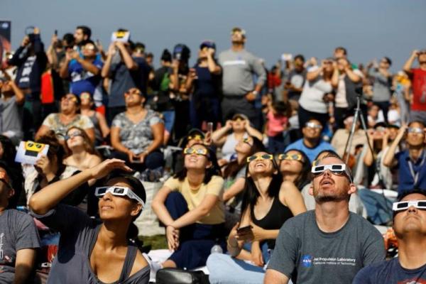 Gerhana Matahari Cincin Api Oktober Nanti, Bagaimana Menyaksikannya?