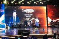 Denny Chandra dan Ayu Ting Ting Raih Anugerah Komedian 2023