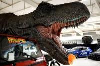 Kolektor Mobil Prancis Tawarkan Berkendara dengan Mobil Film Terkenal