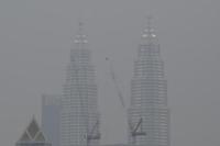 Kabut Asap Kian Parah, Malaysia Upayakan Hujan Buatan dan Tutup Sekolah
